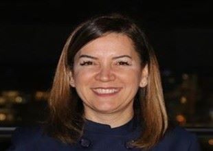 Arzu Erdem Kimdir?