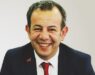 Tanju Özcan Kimdir?