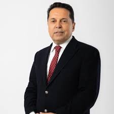 Ahmet ÖZER Biyografisi
