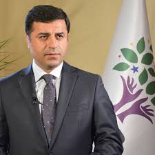 Selahattin Demirtaş Biyografisi