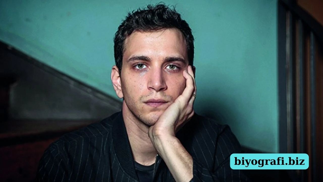 Selahattin Paşalı Kimdir?