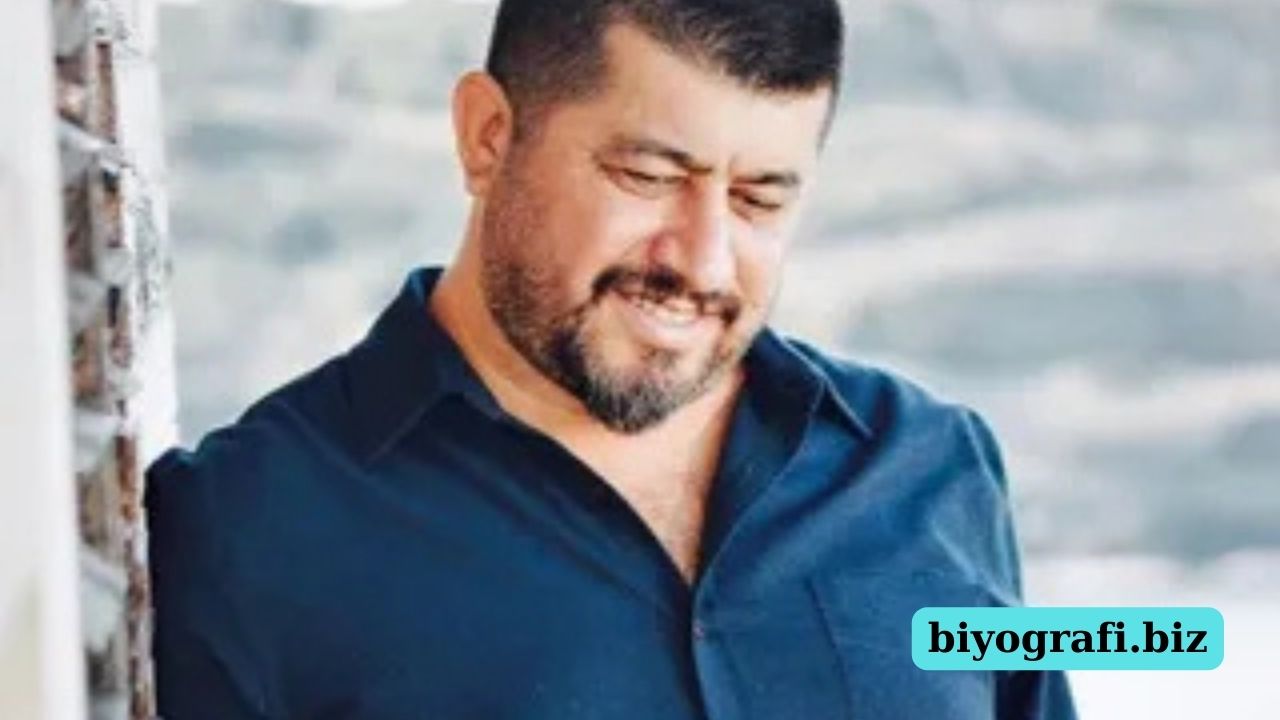 Kutsal Evcimen Kimdir?