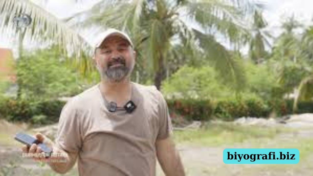 Durmuş Ünal Kimdir?