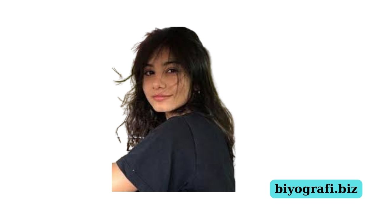 Helin Kandemir Kimdir?