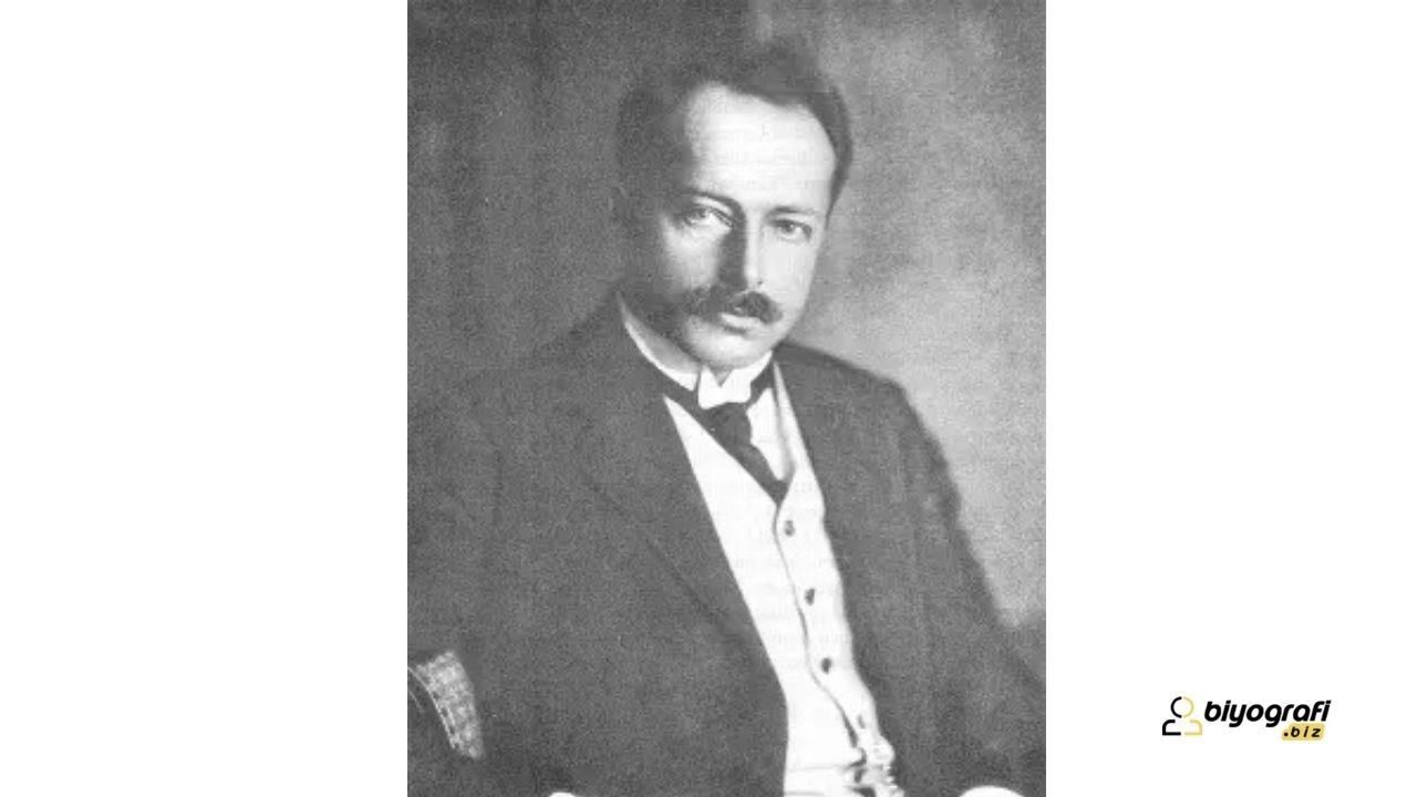 Max von Laue Kimdir?