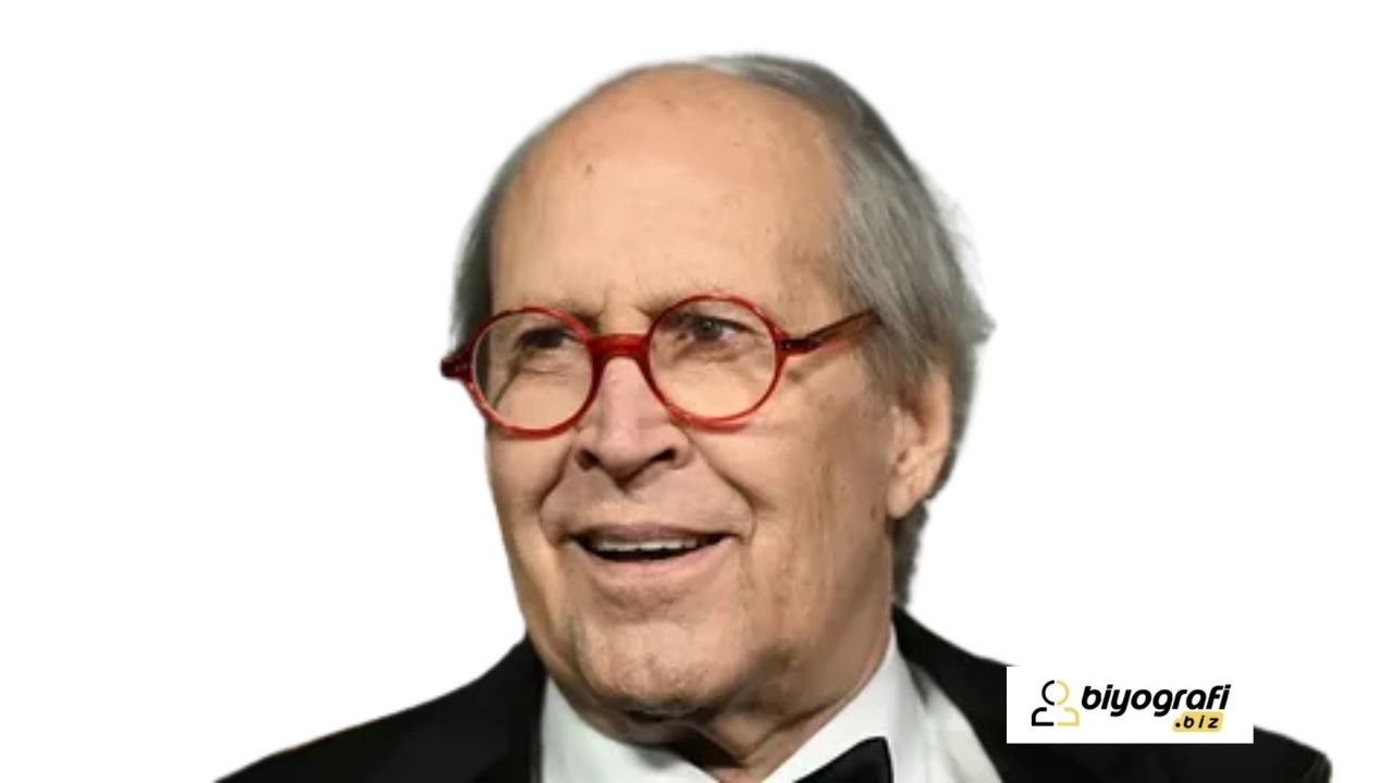 Chevy Chase Kimdir?