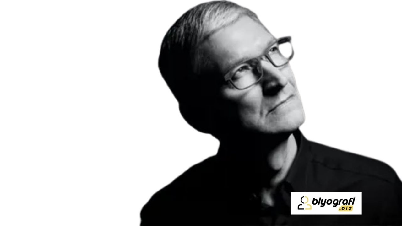 Tim Cook Kimdir?