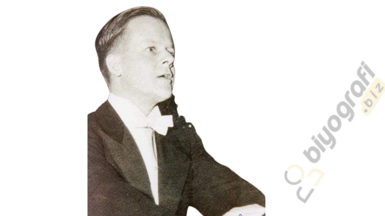 Thomas Huckle Weller Kimdir?