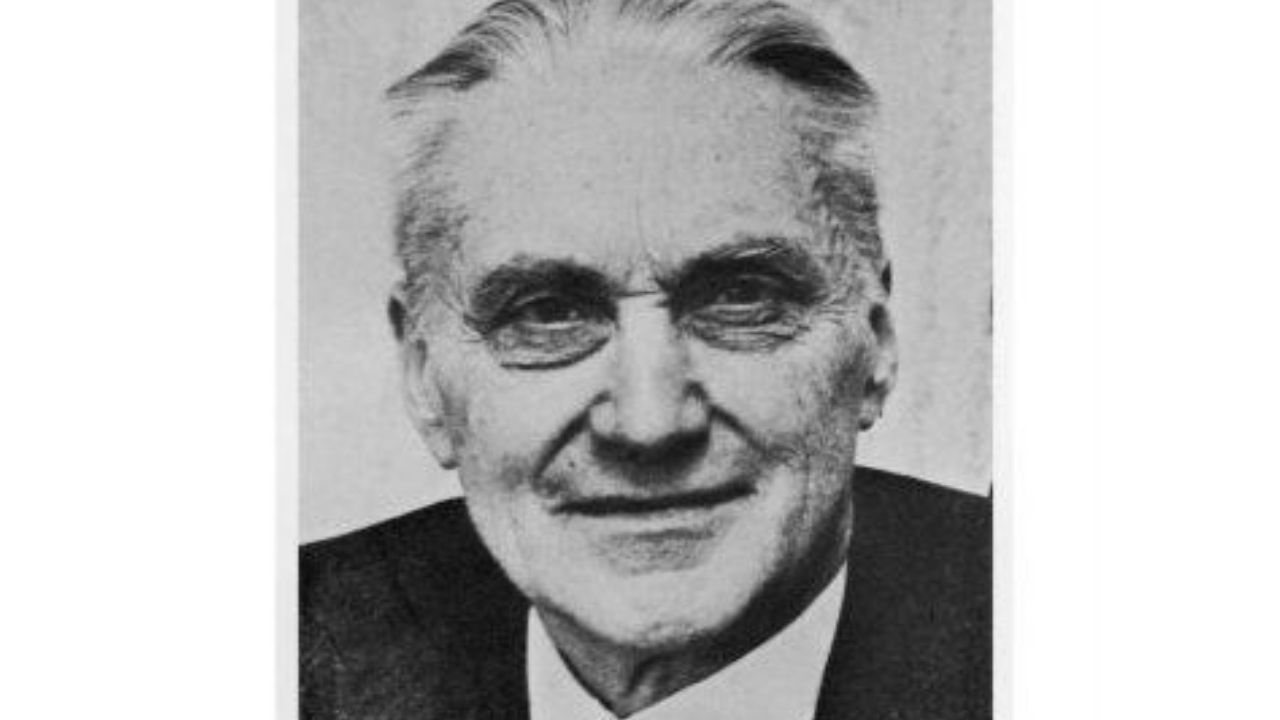 Ragnar Frisch Kimdir?
